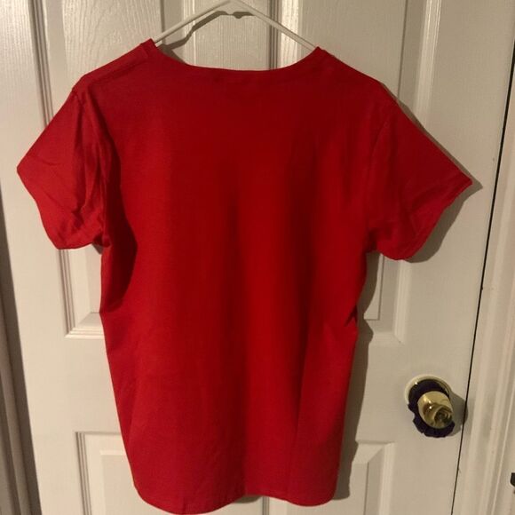 NWOT Merry + Bright “ Gildan Crewneck Cherry Red size L - Picture 5 of 5